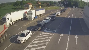Višečasovna čekanja na granici sa Hrvatskom i Crnom Gorom