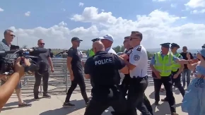 Privedeni Srbi sa Gazimestana pušteni iz pritvora, slijede prekršajni postupci