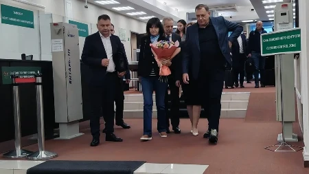 Delegacija Srpske doputovala u Sankt Peterburg na prestižni ekonomski forum