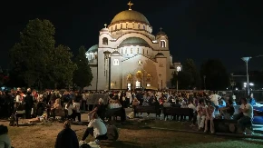 Pojasu Presvete Bogorodice poklonilo se više od pola miliona vjernika (VIDEO)