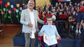 Vukova diploma ispisana hrabrošću: Milan Šarić je dječak pred kojim su pale sve barijere (FOTO)