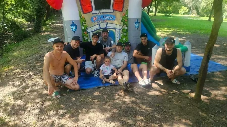 Prvo zvanično okupljanje omladine sa naših prostora u Italiji: Zajedništvo, tradicija i pogled u budućnost (FOTO) 