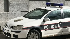 Ženu u Mostaru napalo više osoba, uputili joj i prijetnje