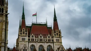 Mađarska obustavlja radne vize za tri zemlje