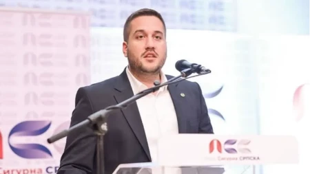 Zašto je otkazan izlet za osnovce? Drinić prozvao upravu škole u Srpcu