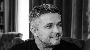 Posljednji pozdrav legendarnom komentatoru Edinu Avdiću