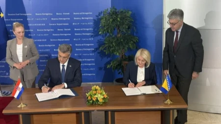 Ostaje li Gradiška bez graničnog prelaza: Krišto i Plenković potpisali ugovor