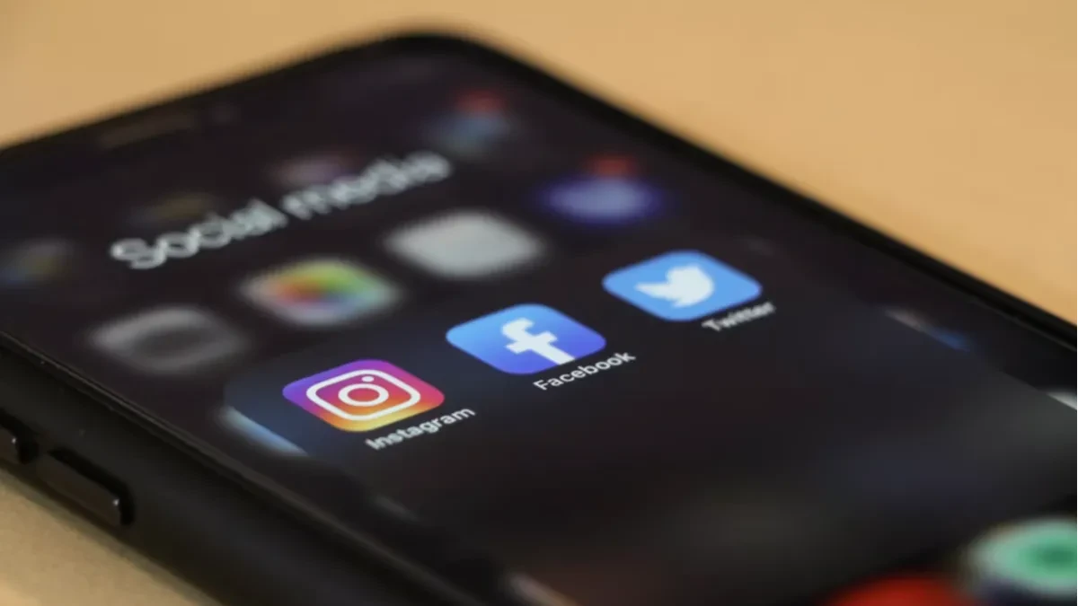Prijeti im kazna od 12 milijardi evra: EU tvrdi da Instagram i Facebook stvaraju zavisnost