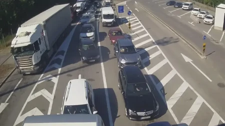 Gužve na graničnim prelazima širom BiH