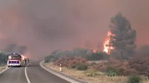 Spojila se dva velika požara na Korčuli