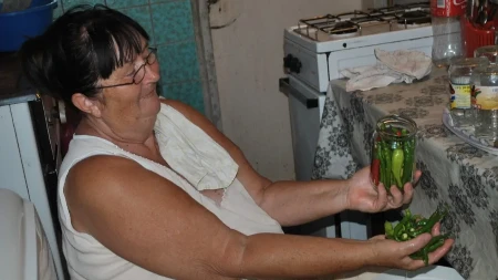 Ljerka Beba Barišić priprema najljuće feferone: Njen suprug Miško tvrdi da su bolje od afričke šljive