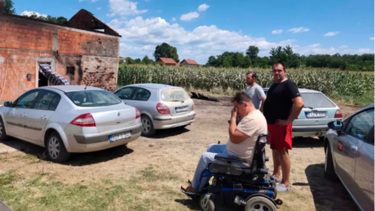 Aziz Pećanin ostao bez krova nad glavom nakon požara: Komšije pokrenule akciju, svaki dinar je bitan!