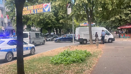 Dvije saobraćajke u nekoliko minuta, blokirana Aleja Svetog Save