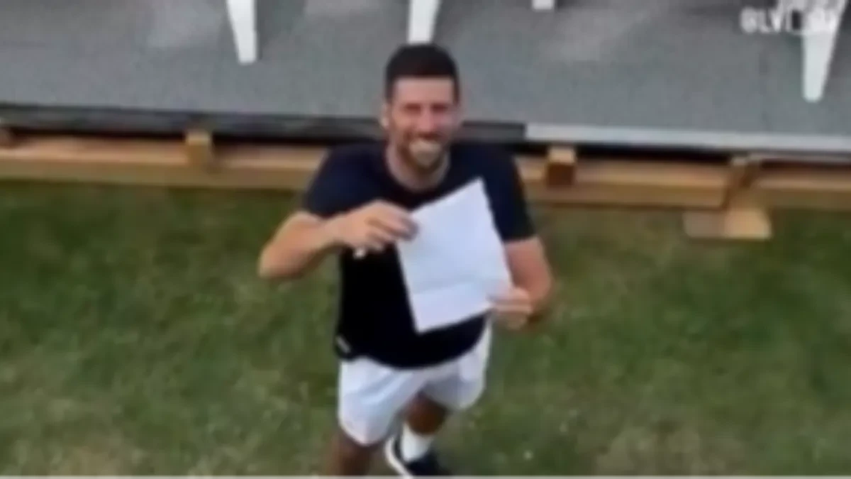 Đoković priredio nezaboravno iznenađenje: Otkrio pol bebe navijačima (VIDEO)