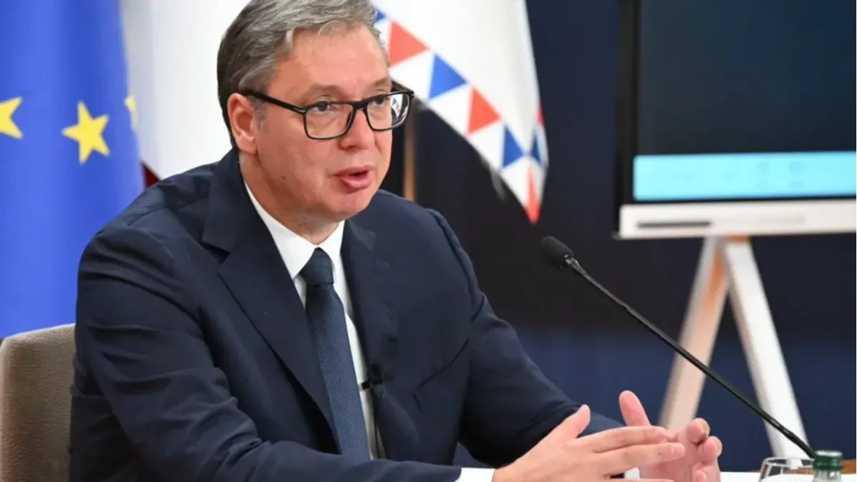 Vučić posjetio regionalni centar za dualno obrazovanje u Svilajncu: „Ulažemo u znanje naše djece”