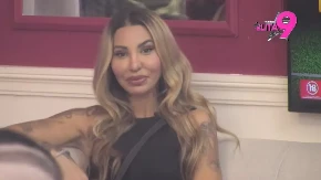 Aneli Ahmić osvojila drugo mjesto, pa se slomila u suzama jer je niko nije dočekao - evo gdje je provela noć! 
