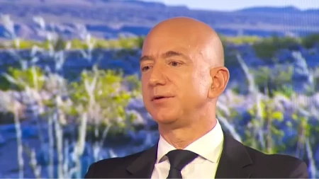 Džef Bezos među potencijalnim investitorima engleskog fudbalskog giganta