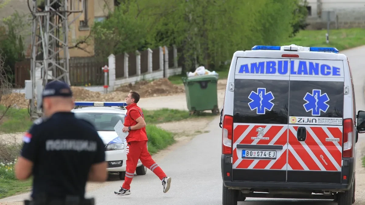 Ljekari se bore za život povrijeđene žene: Automobil joj otkinuo noge?