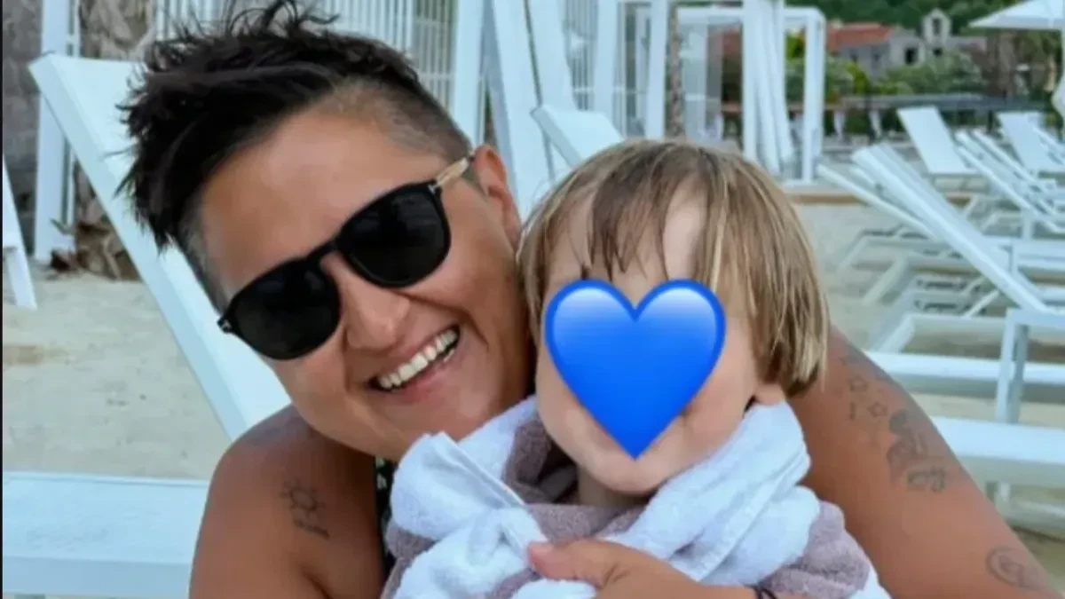 Sin Marije Šerifović završio u bolnici u Risnu, a pjevačica šokirala izjavom: "Ko hoće, može da čestita!"