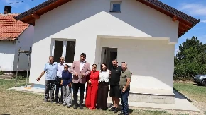 Humanost ujedinila zajednicu: Završena izgradnja kuće za porodicu Jevtić