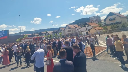 Svečano otvoren novi kružni tok u Palama: Investicija od milion KM za bezbjedniji saobraćaj prema Jahorini (FOTO)