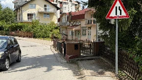 Nestao trotoar u banjalučkom naselju: Evo šta na ovo kažu iz Grada 