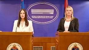 Vukomanović i Savić Banjac: Povlačenje Zakona o zaštiti od nasilja u porodici jedan od najvećih propusta vlasti