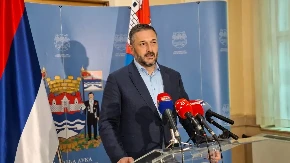 Ninković: Gradskoj upravi stvorili uslove za tople radijatore, neka prestanu s „kukanjem“ i zasuču rukave
