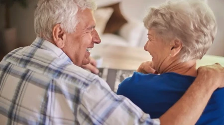 Četiri od pet starijih osoba smatra da nasljedstvo treba dijeliti djeci za života