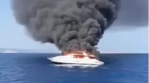 Požar na luksuznoj jahti kod Hvara
