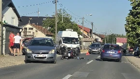 Saobraćajna nezgoda u Vrbanji: Sudar kombija i motocikla 