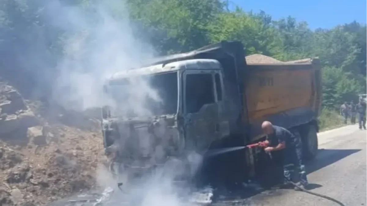 Požar kod Nevesinja: Zapalio se kamion na magistralnom putu