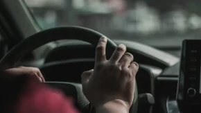 Šta označavaju bijeli krugovi na cesti: Spasonosna oznaka za motocikliste