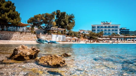 Gdje na more, a da nije Hrvatska? Ovo su destinacije koje nude predivne plaže i povoljnije cijene (FOTO)