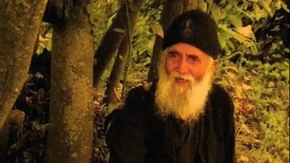 Duhovni savjeti starca Pajsija: Zašto nam je srce prazno iako imamo sve? 