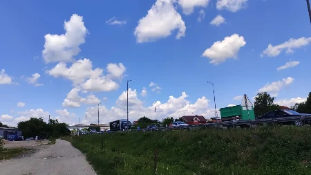 Stanje na putevima: Vozačima se savjetuje poseban oprez na ovim dionicama