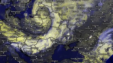 Meteorolozi upozoravaju: Stiže hladna fronta, na snazi upozorenje na nevrijeme, led i jak vjetar
