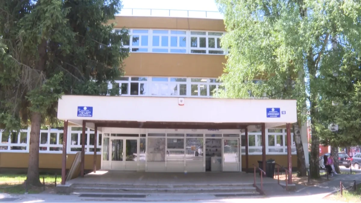 Poraslo interesovanje za upis u Srednjoškolski centar Istočna Ilidža: Upisano 160 učenika