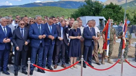 Odata počast ustanicima: "Nevesinjska puška" vijek i po trajni simbol otpora i srpskog dostojanstva