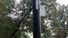 Da li radar može da slika sa zadnje strane?