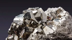 U Rusiji otkriven rijedak mineral skuplji od zlata