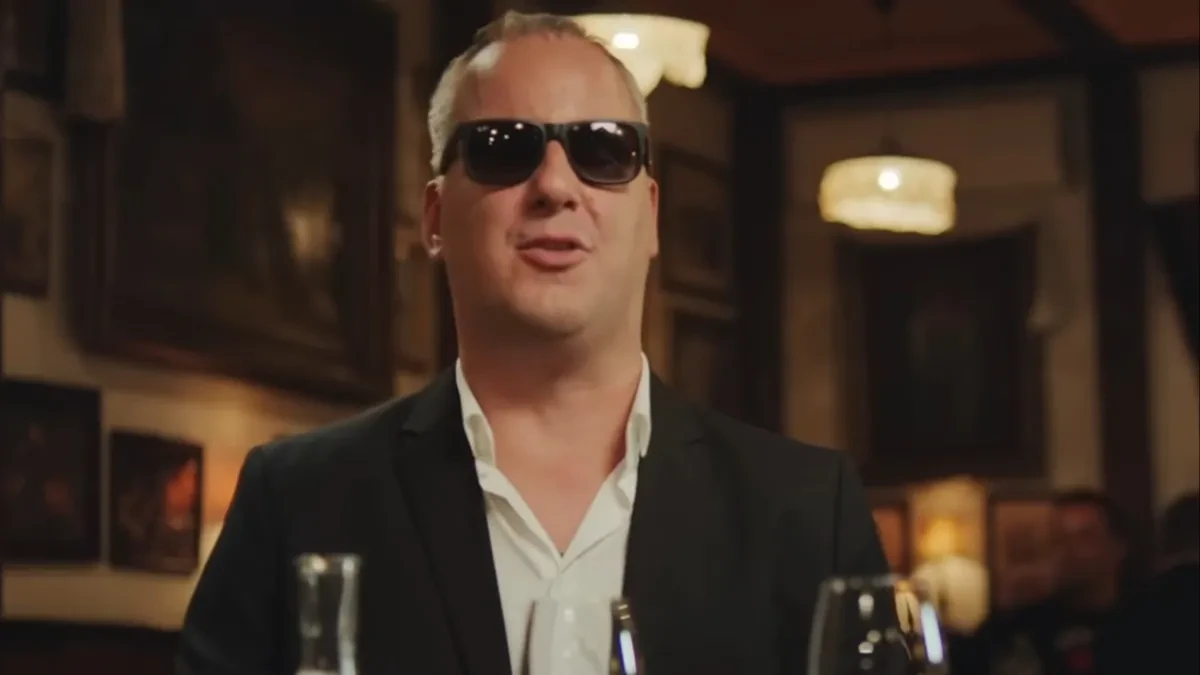 Saša Matić posjeduje kuću u Perastu u kojoj je ljetovao čuveni Petar Petrović Njegoš 