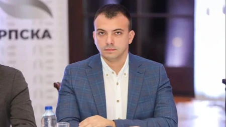 Savanović: Penzije nisu poklon vlasti, već zarađeno pravo penzionera
