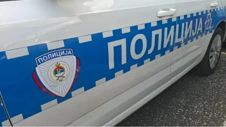 Saobraćajna nezgoda kod Prijedorske petlje: Sudarili se Hitna pomoć i putničko vozilo