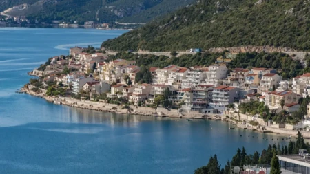 Vrhunac sezone u Neumu: Hotelijeri zadovoljni, kapaciteti popunjeni do kraja avgusta
