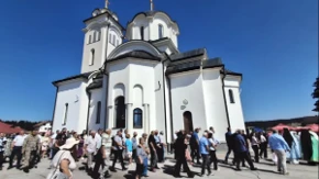 Ravna Romanija okupila vjernike: „Manastiri su vjekovni bastioni oko kojih se narod okuplja"