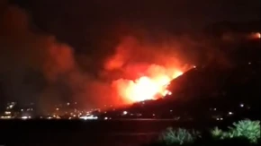 Počele pripreme za evakuaciju kod Herceg Novog: Vatra guta sve pred sobom