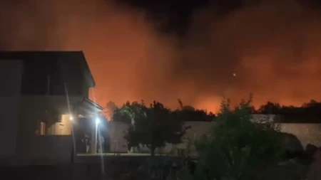 Veliki požar kod Ljubuškog: Vatra povremeno prijeti i stambenim objektima