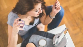 Nije problem u parfemu: 7 razloga zašto vam miris brzo nestaje sa kože