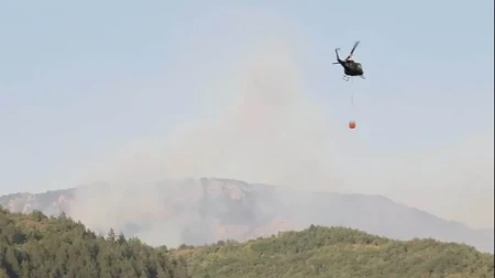 Kritično na području Konjica: Požari se i dalje šire, helikopter OS BiH ponovo angažovan na terenu